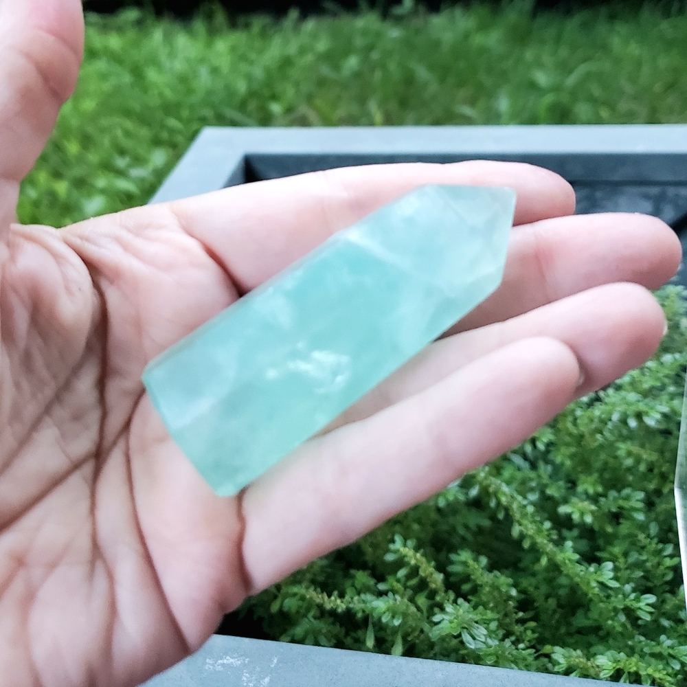 Fluorite Crystal Tower - Picture 2 of 2